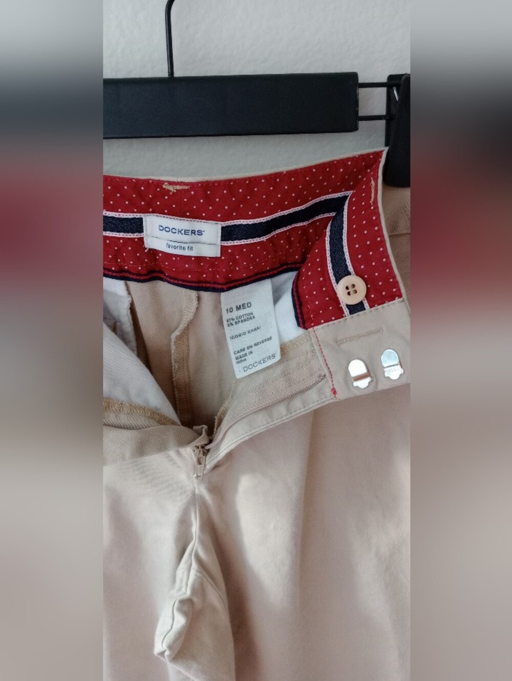 Women's Dockers Classic Fit Chino Pants Tan Khakis - Picture 2 of 7